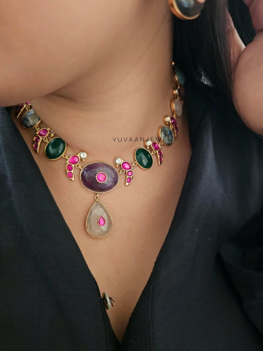 Mitali natural stone necklace Thumbnail