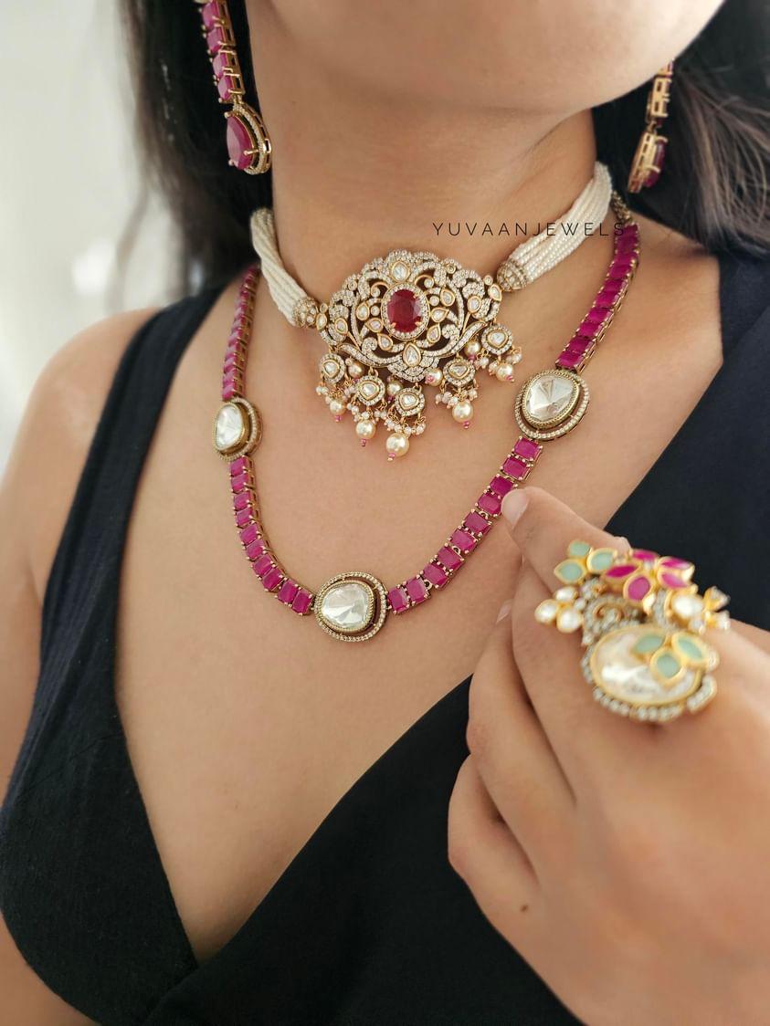 Madhu necklace Thumbnail