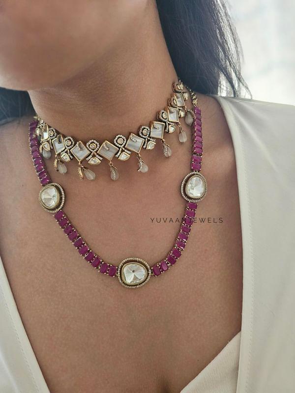 Madhu necklace Thumbnail