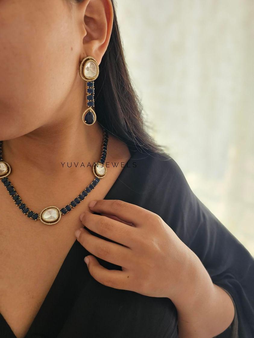Madhu necklace Thumbnail