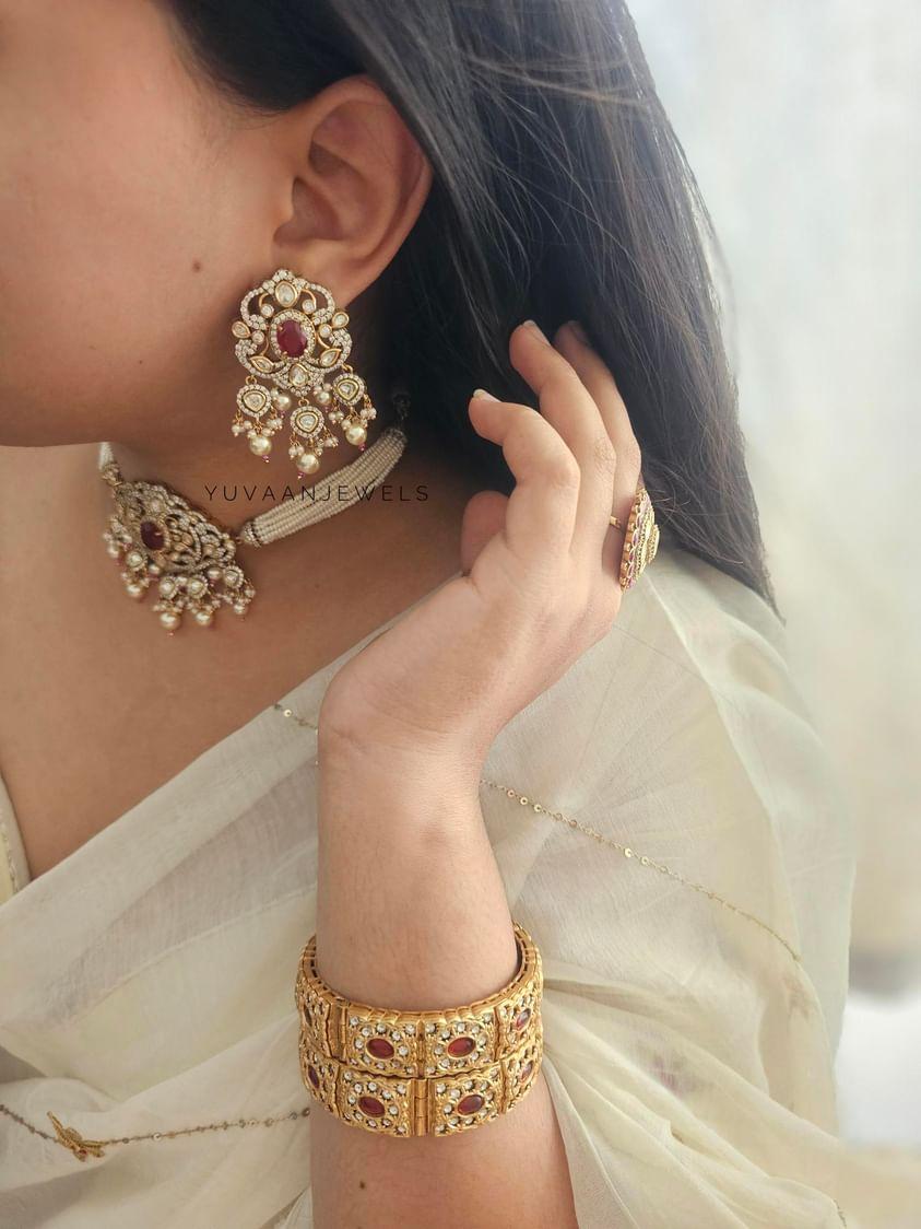 Basant pearl choker Thumbnail