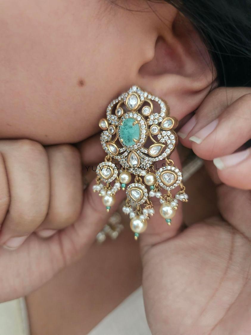 Basant pearl choker Thumbnail