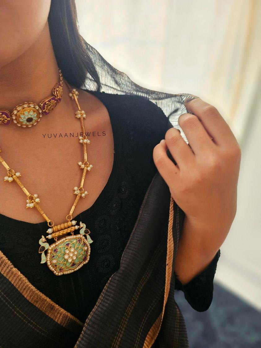 Zoey handcrafted choker Thumbnail