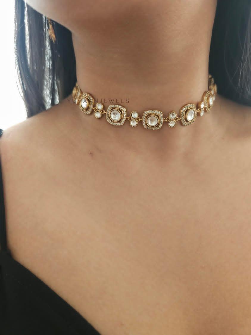 Jane polki choker Thumbnail