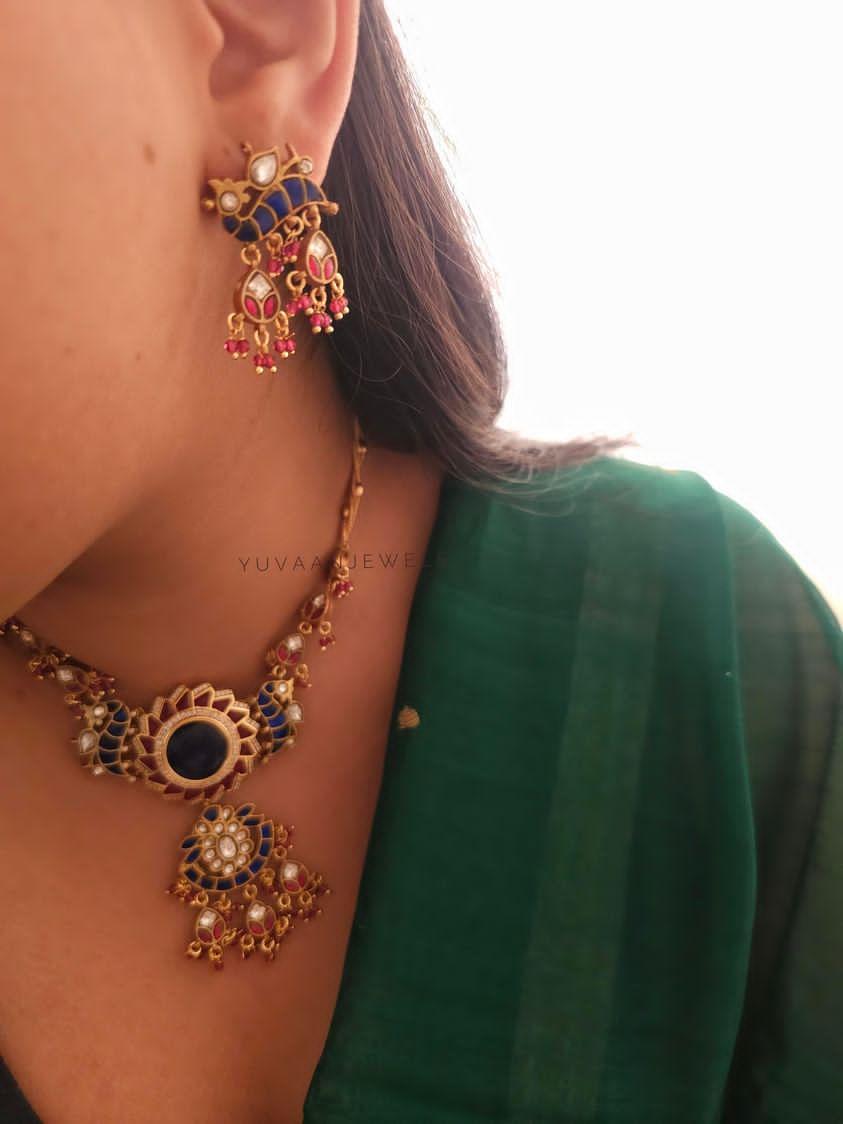 Navi handcrafted necklace Thumbnail