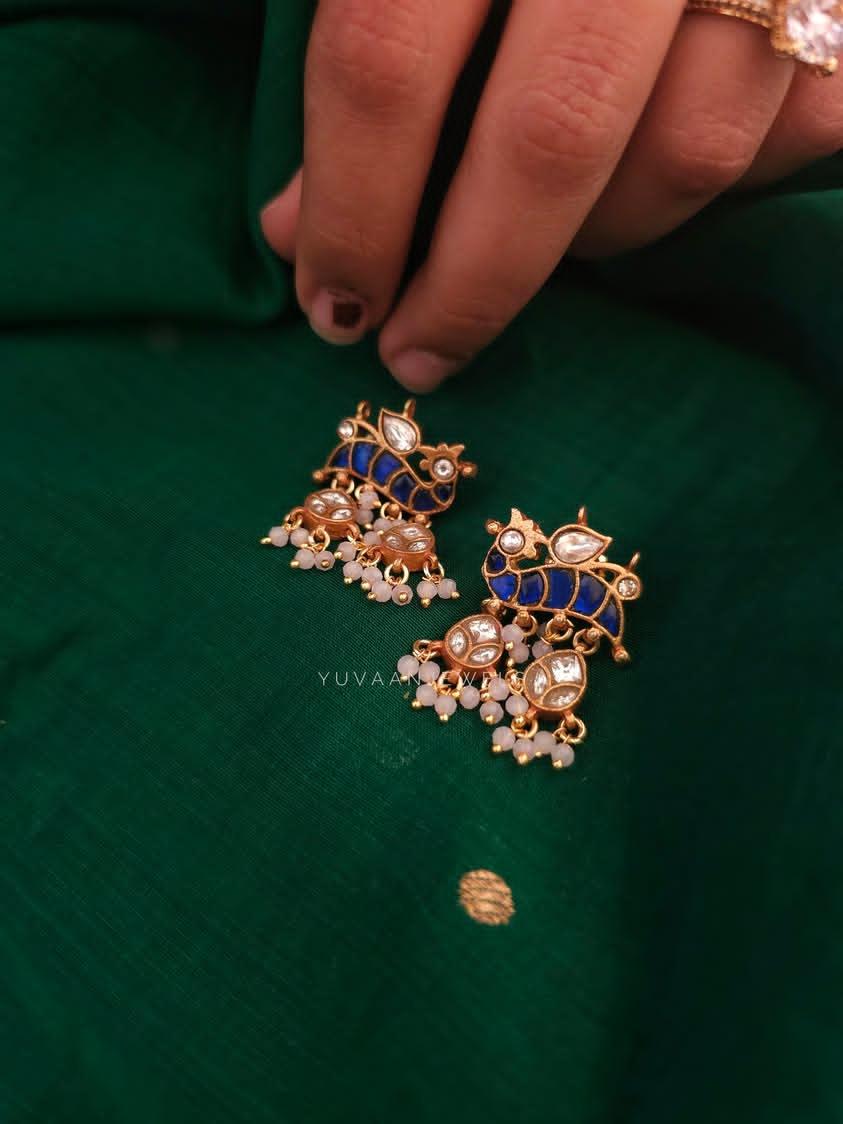 Navi handcrafted necklace Thumbnail