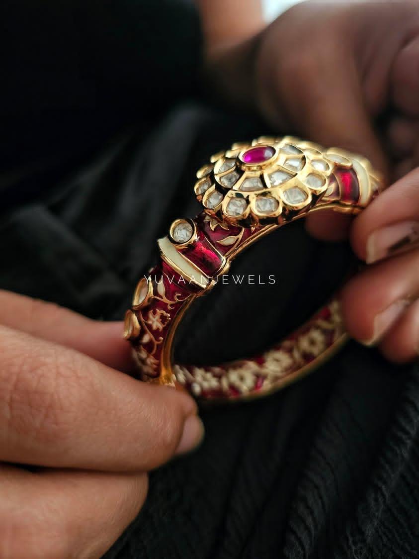 Yura Openable Bangle Thumbnail