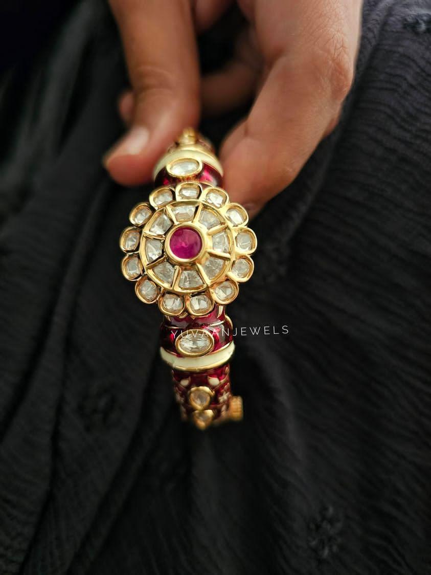Yura Openable Bangle Thumbnail