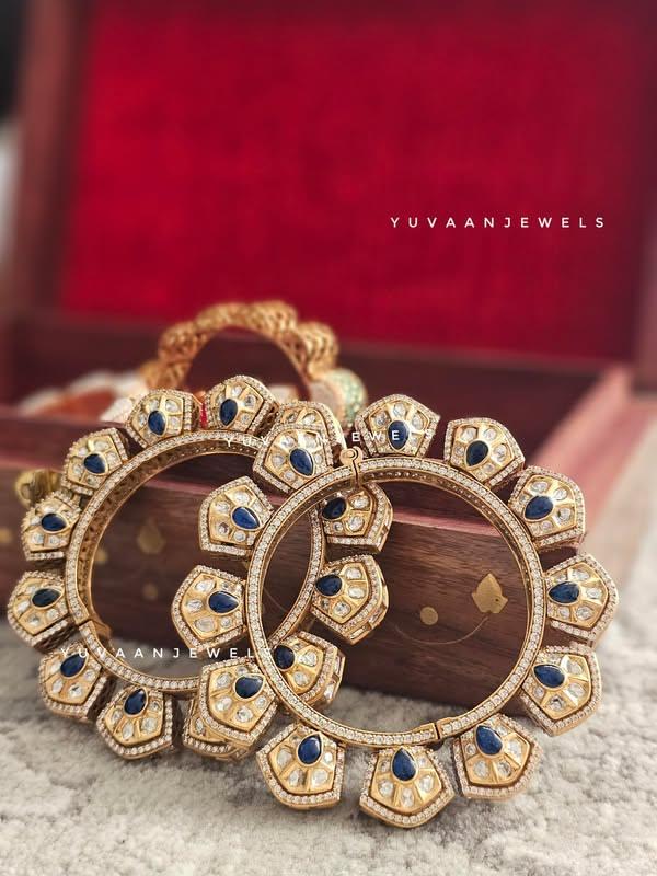 Vreea pacheli openable bangle Thumbnail