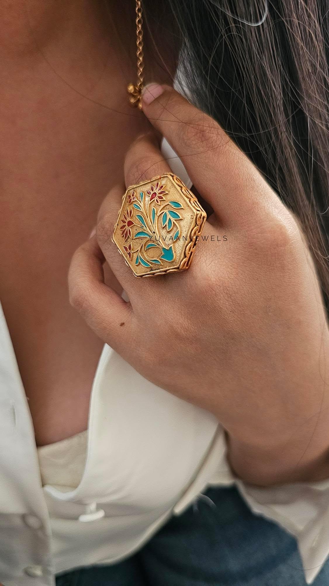 Amiara handcrafted ring Thumbnail