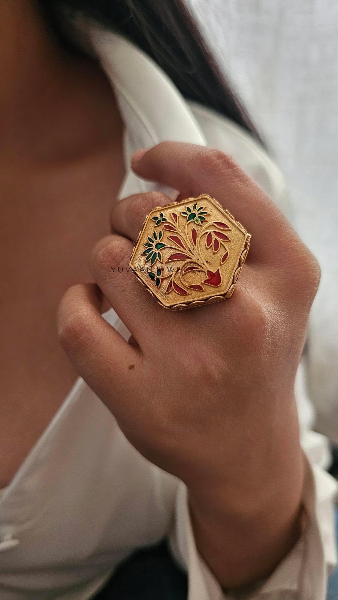Amiara handcrafted ring Thumbnail