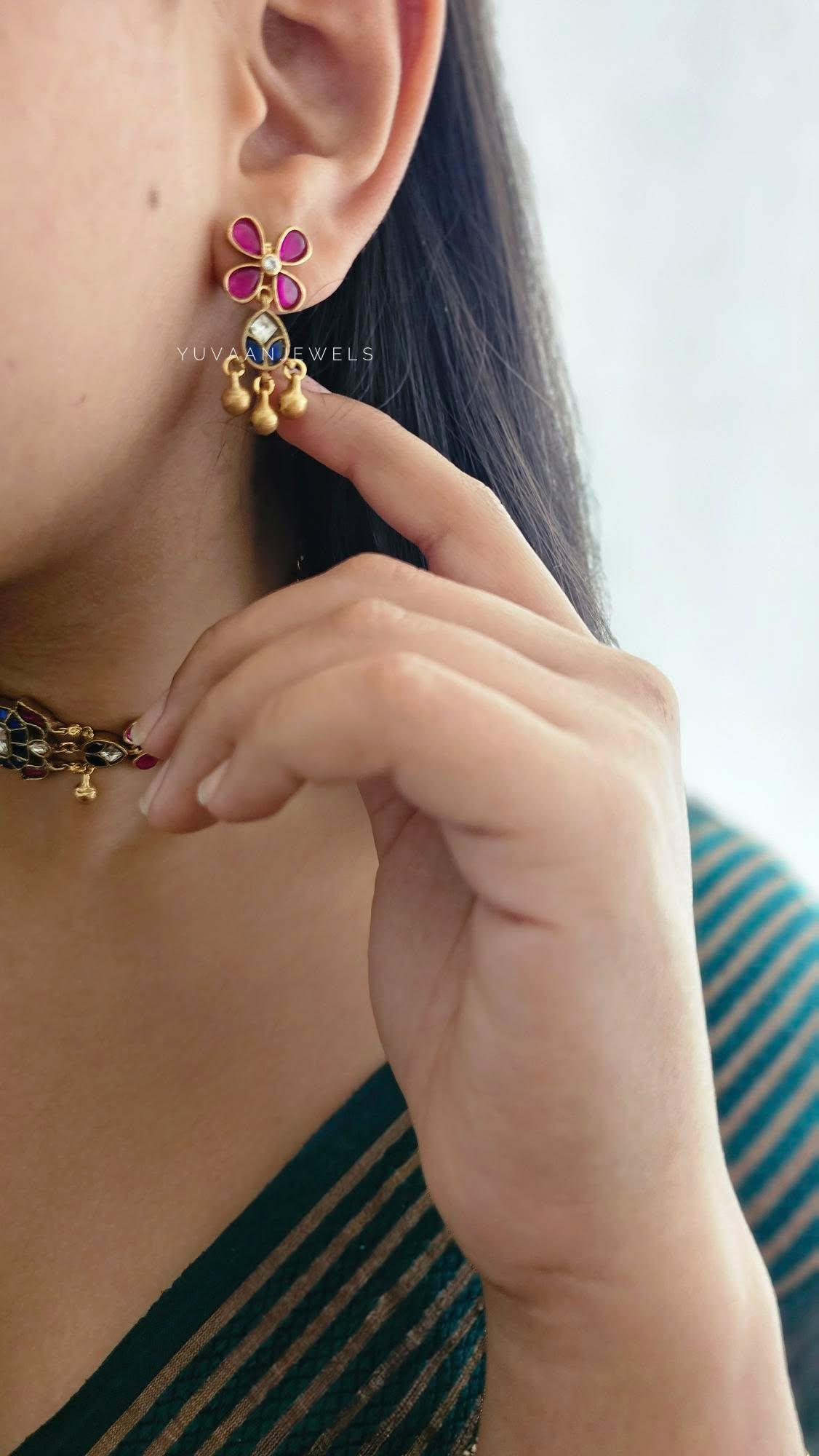 Dhwani Handcrafted choker Thumbnail