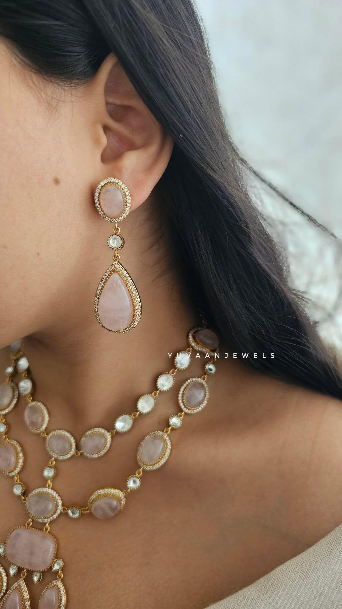 Boond quartz necklace Thumbnail