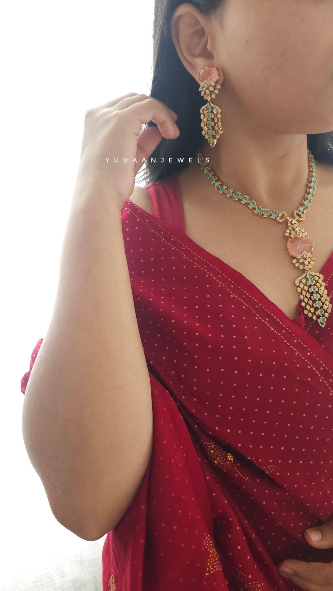 Mehraan quartz necklace Thumbnail