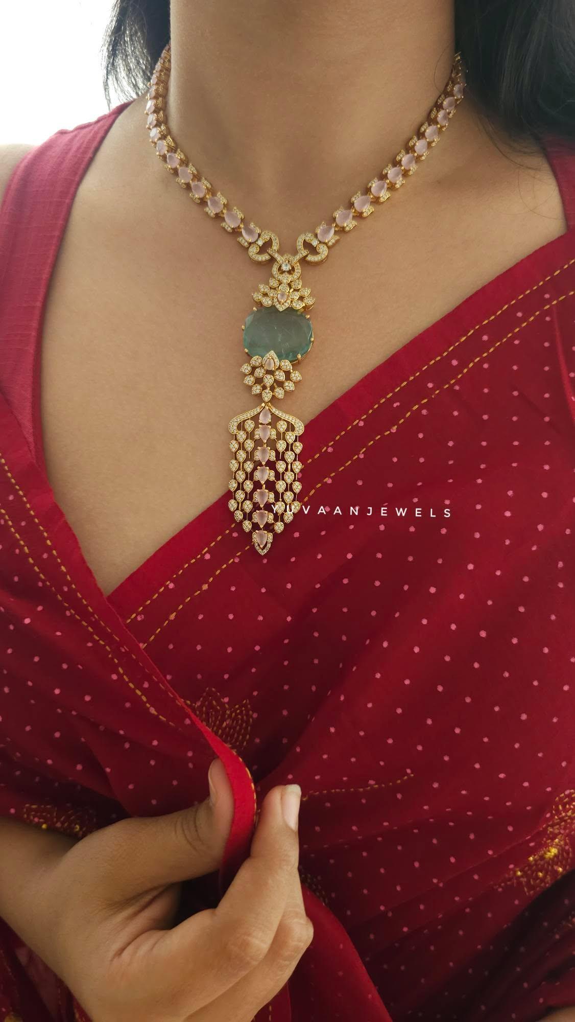 Mehraan quartz necklace Thumbnail