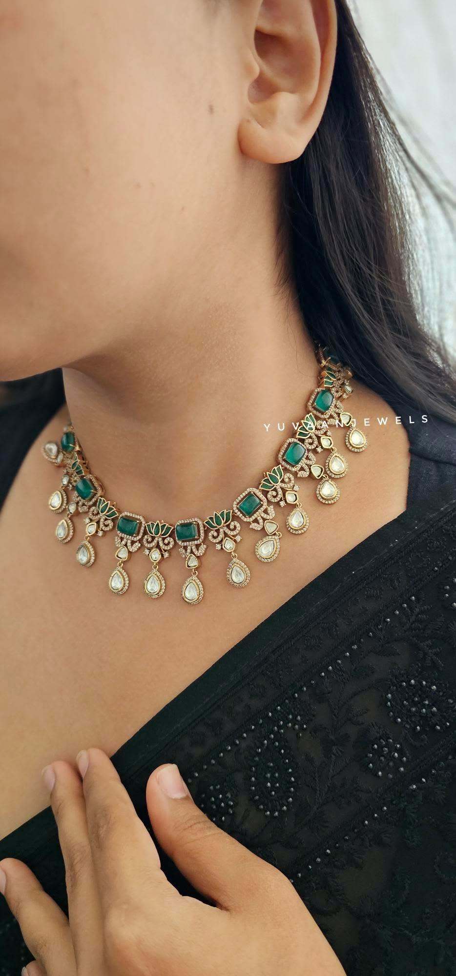 Anahira quartz and polki necklace Thumbnail