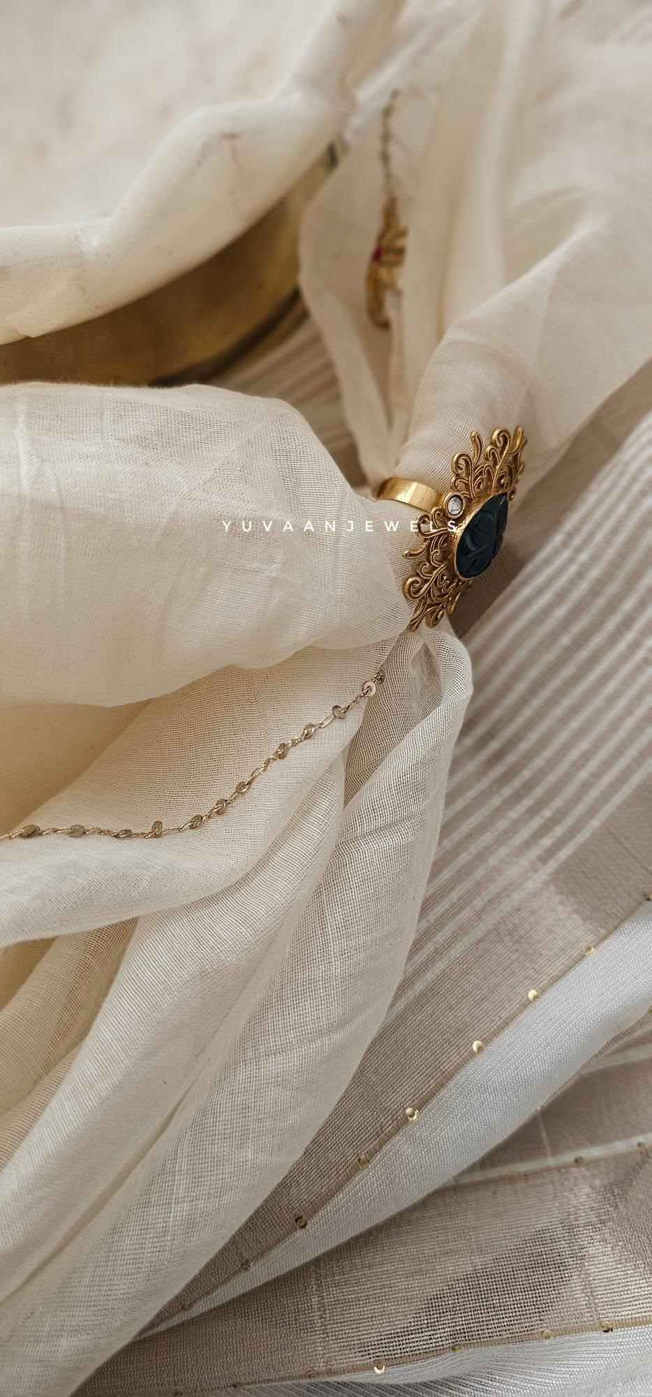 Shifa Handcarved ring Thumbnail