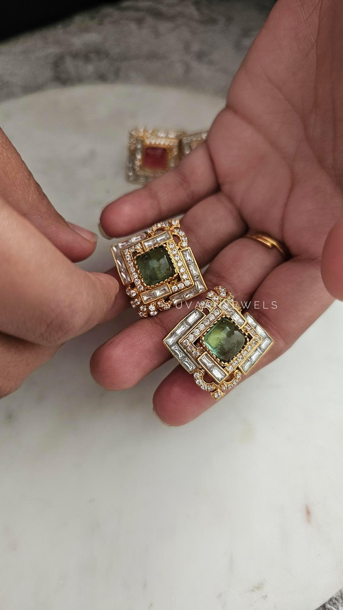 Kara Polki Studs Thumbnail