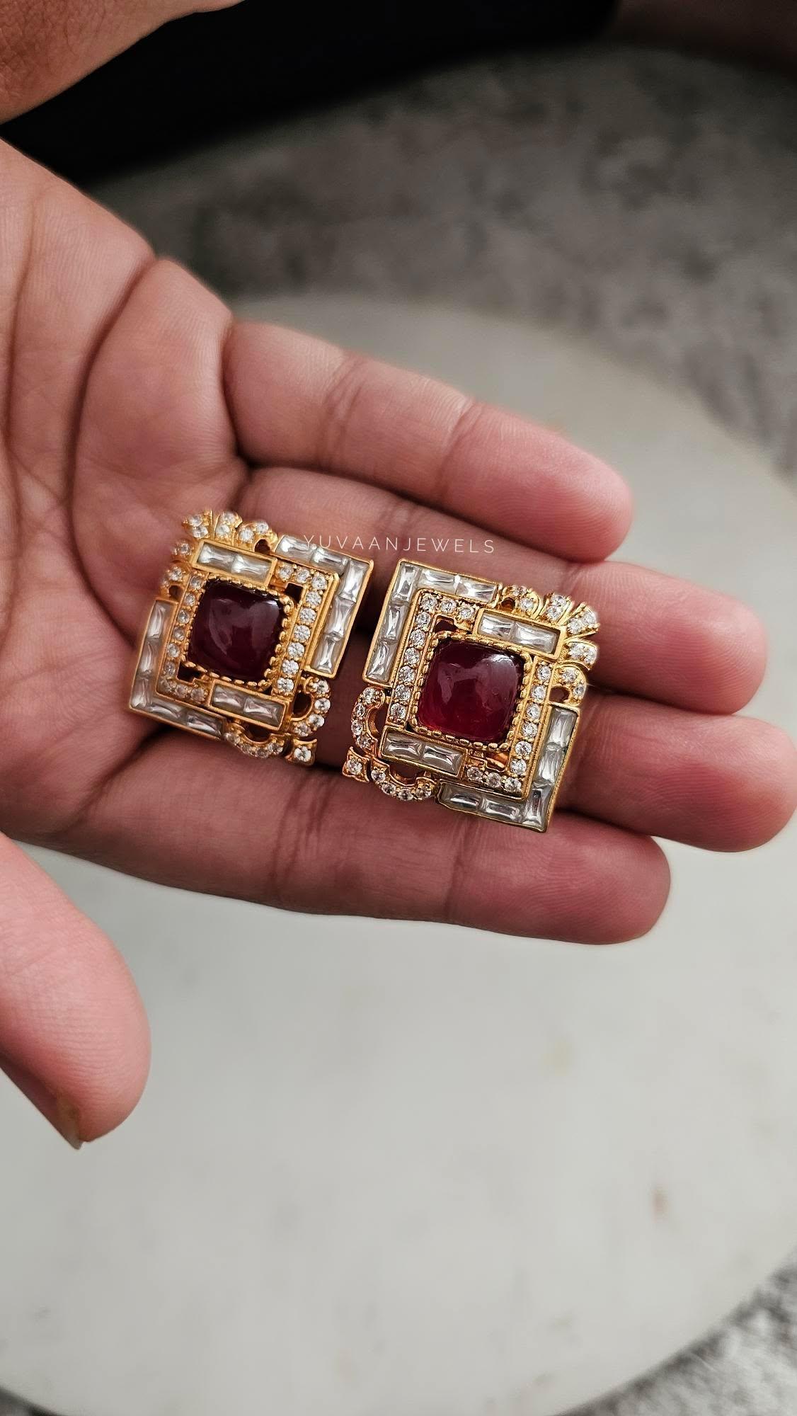 Kara polki studs Thumbnail