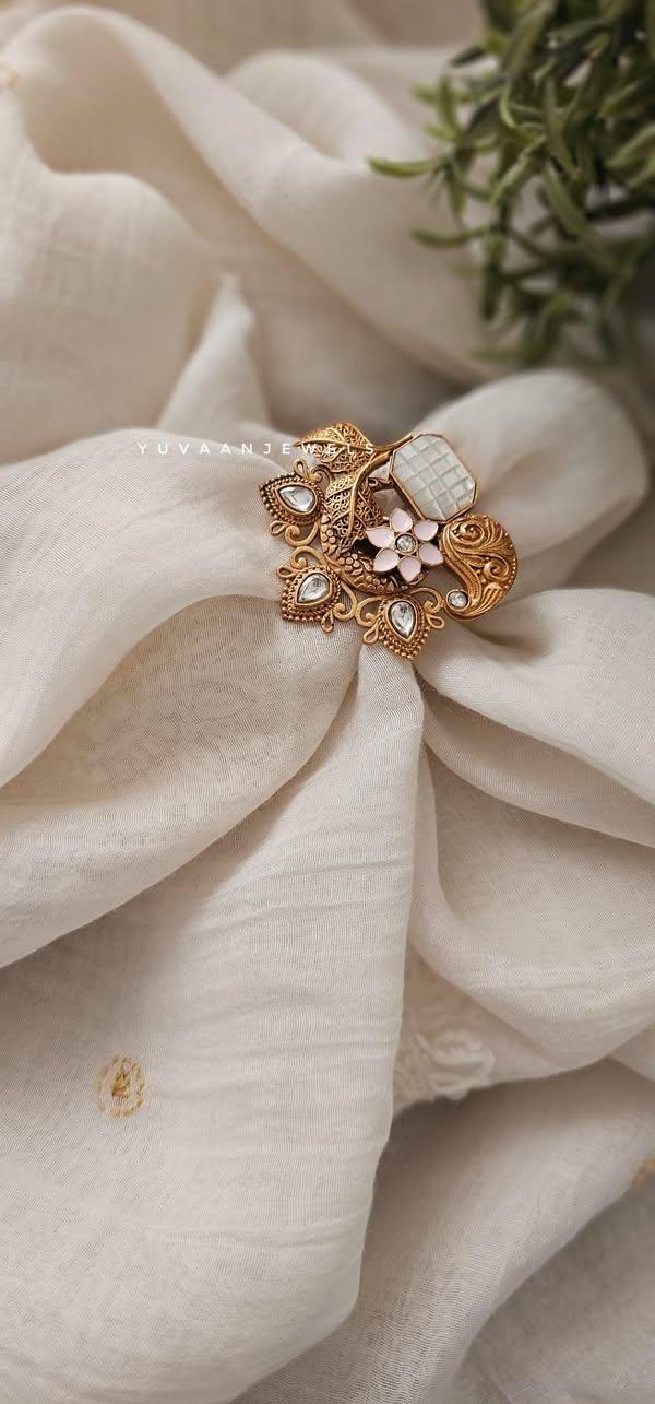 Vayna ring Thumbnail