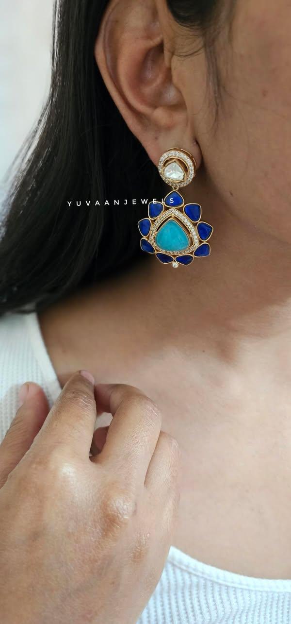 Vida semi-precious quartz earrings Thumbnail