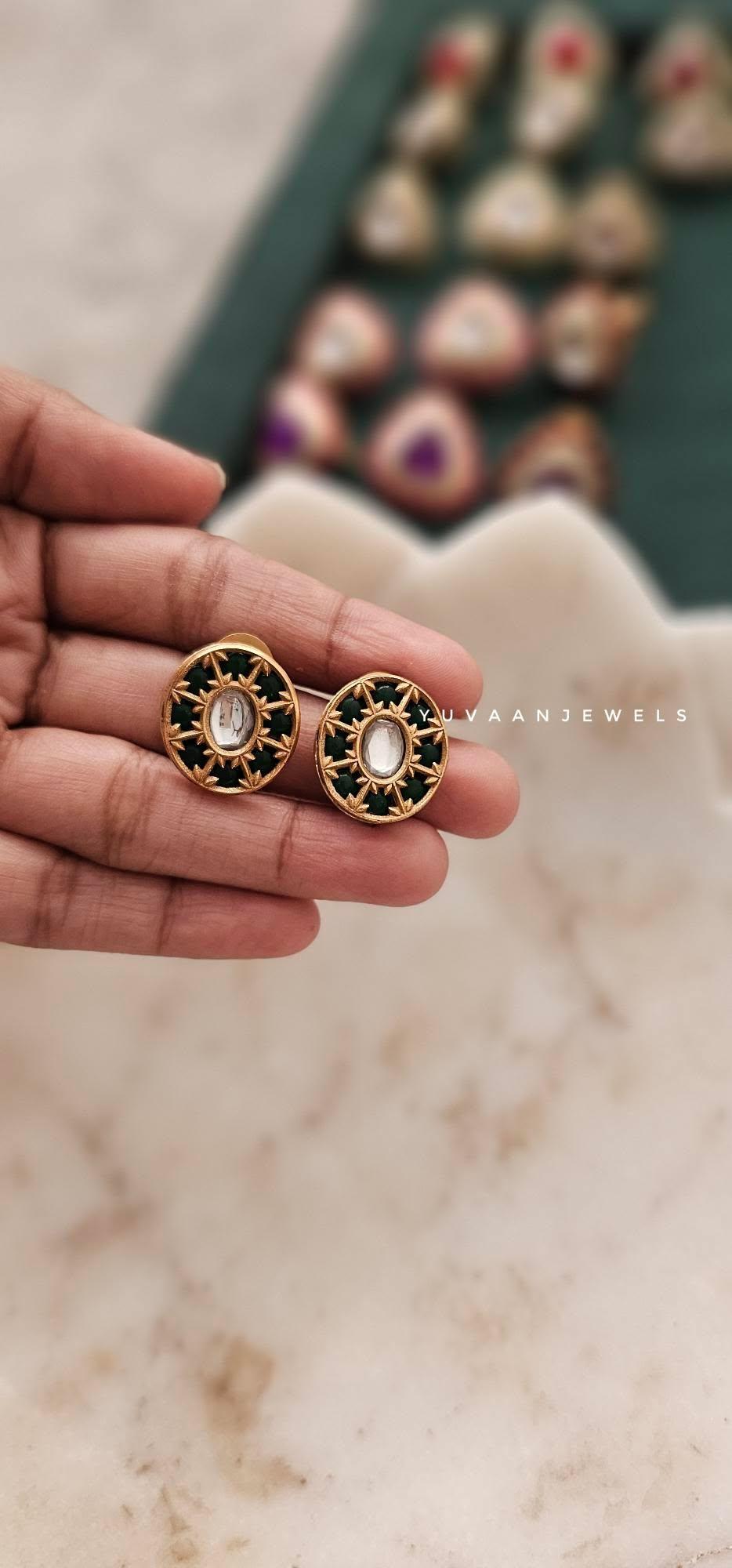 Varinya polki studs Thumbnail