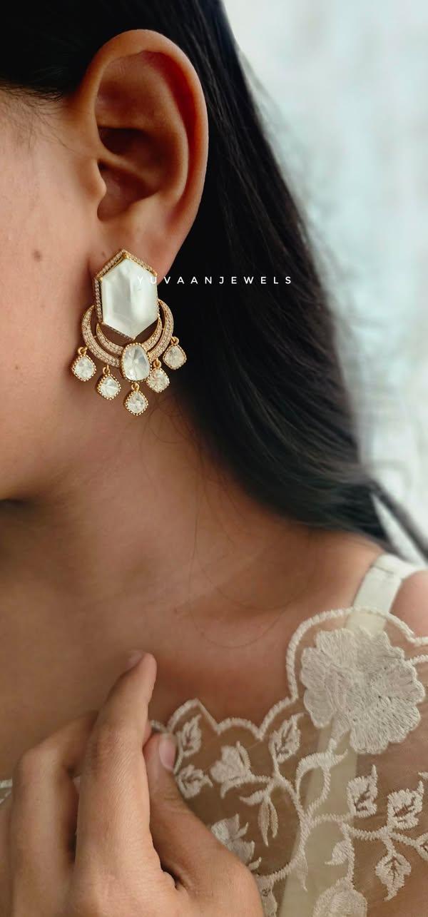 Verena quartz and polki earrings Thumbnail