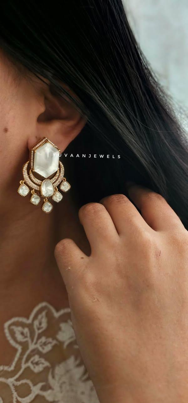 Verena quartz and polki earrings Thumbnail