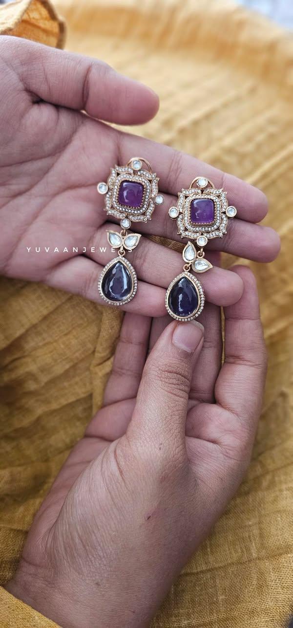 Parul quartz and polki earrings Thumbnail