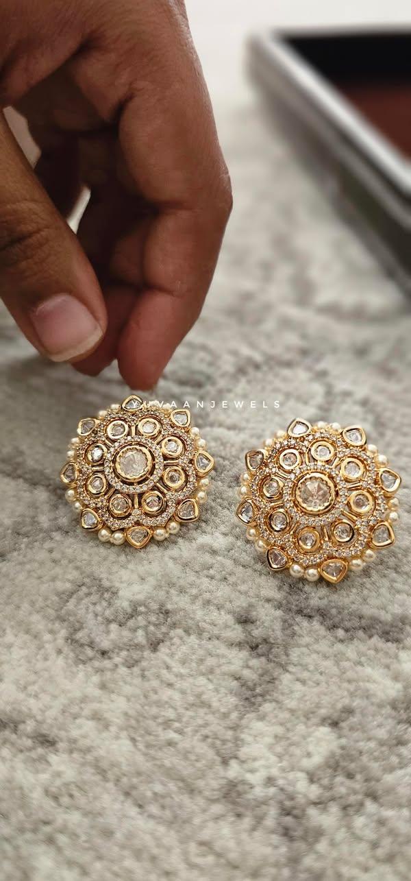 Virika polki & pearl studs Thumbnail