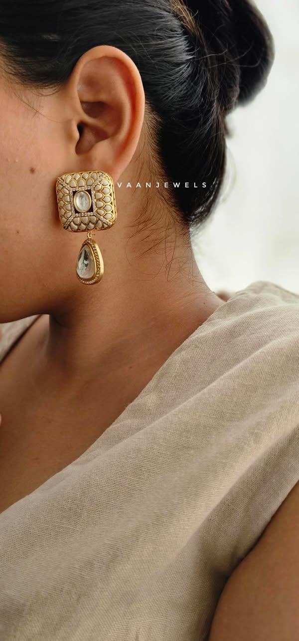 Kaia polki earrings Thumbnail