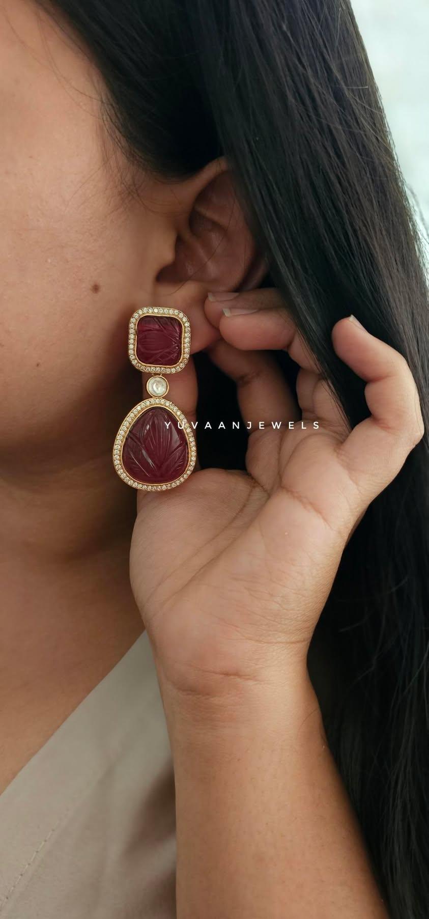 Persian gold plated earring Thumbnail