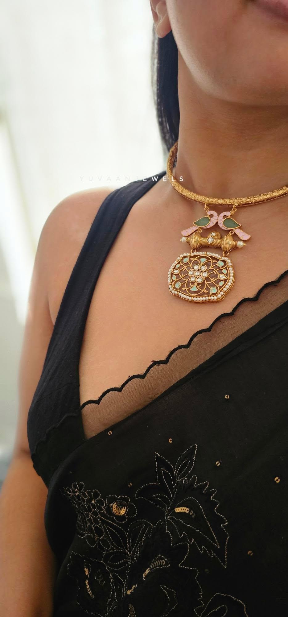 Ridhha hasli necklace Thumbnail