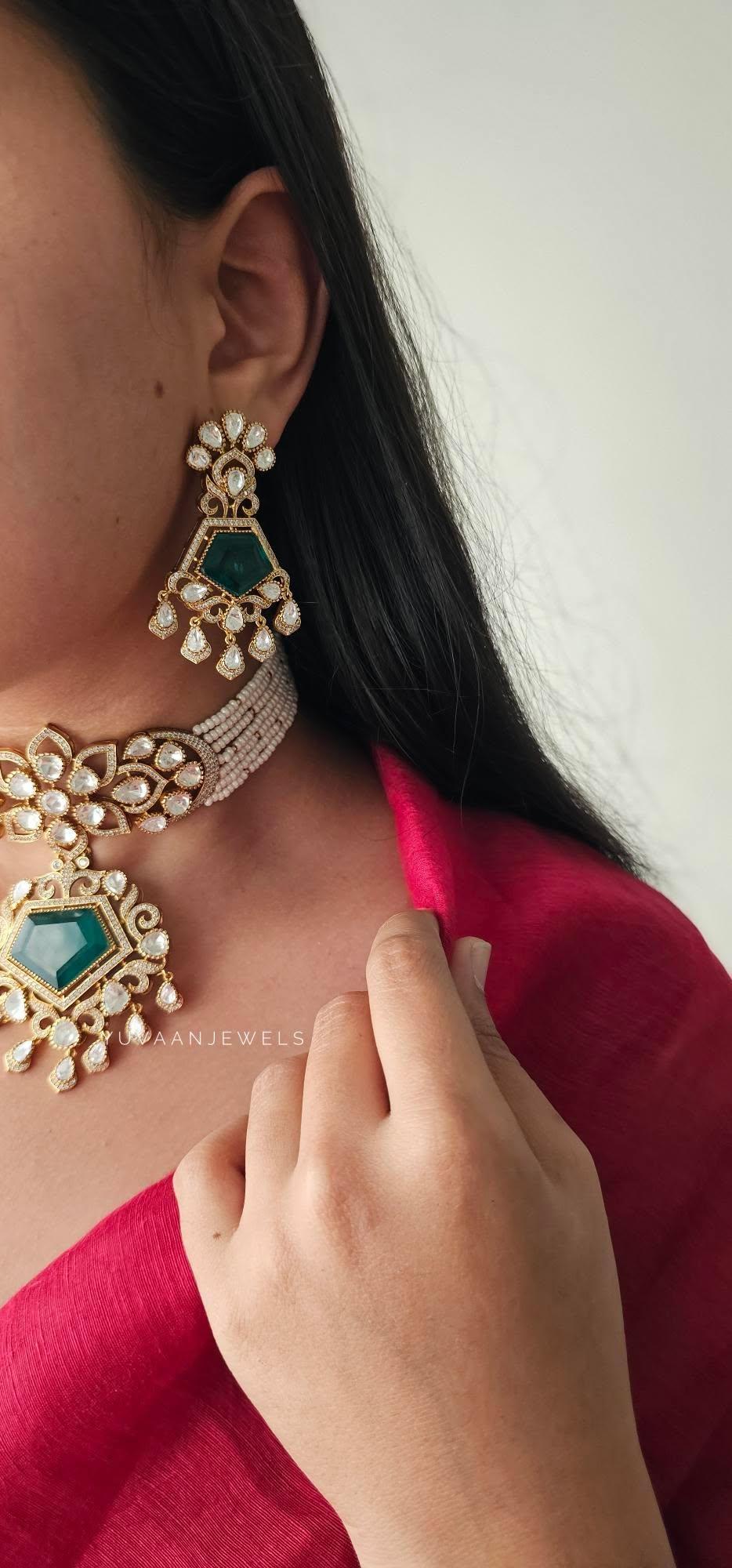 Ahvi pearl and quartz choker Thumbnail