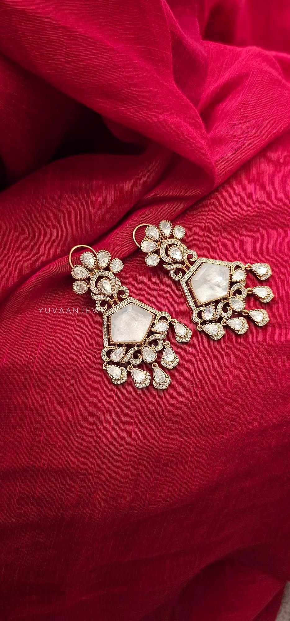 Ahvi pearl and quartz choker Thumbnail