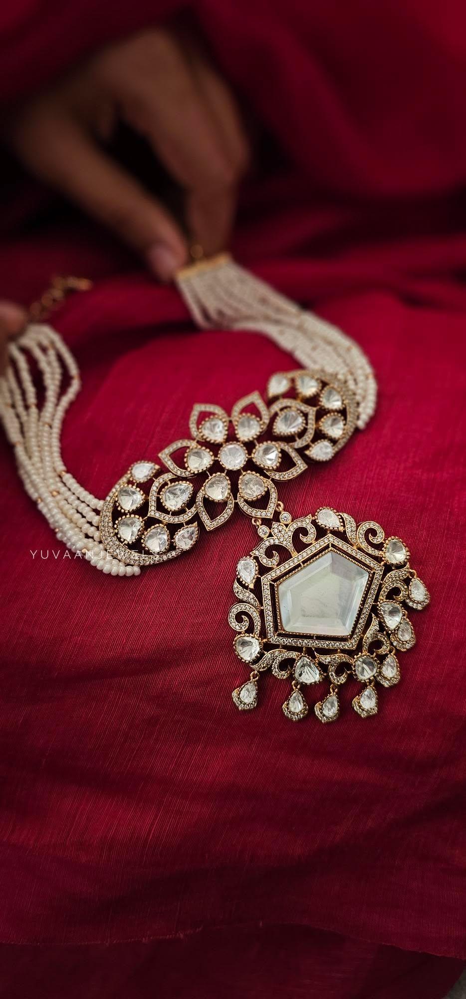 Ahvi pearl and quartz choker Thumbnail