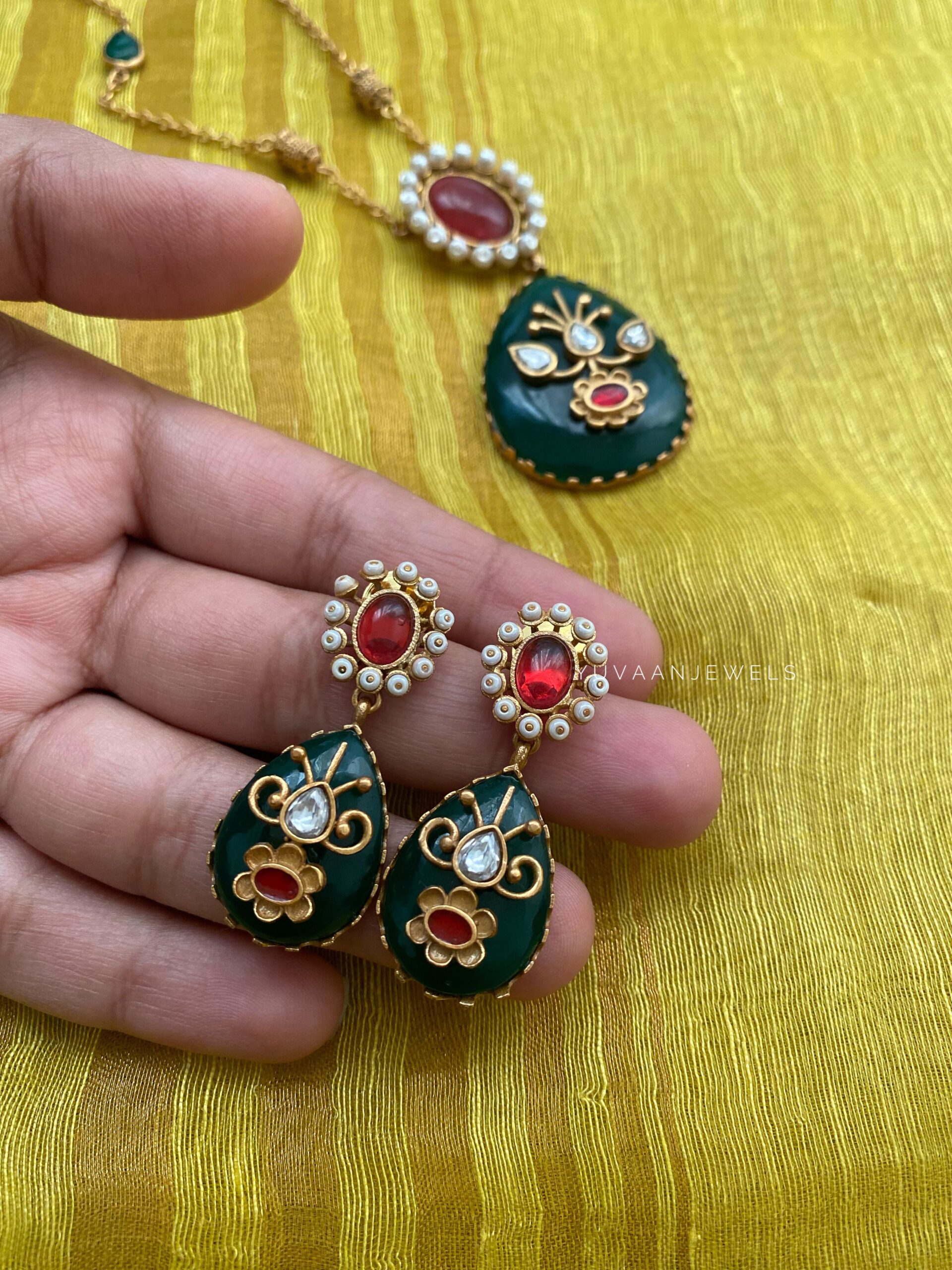 Nehmat handcrafted necklace Thumbnail