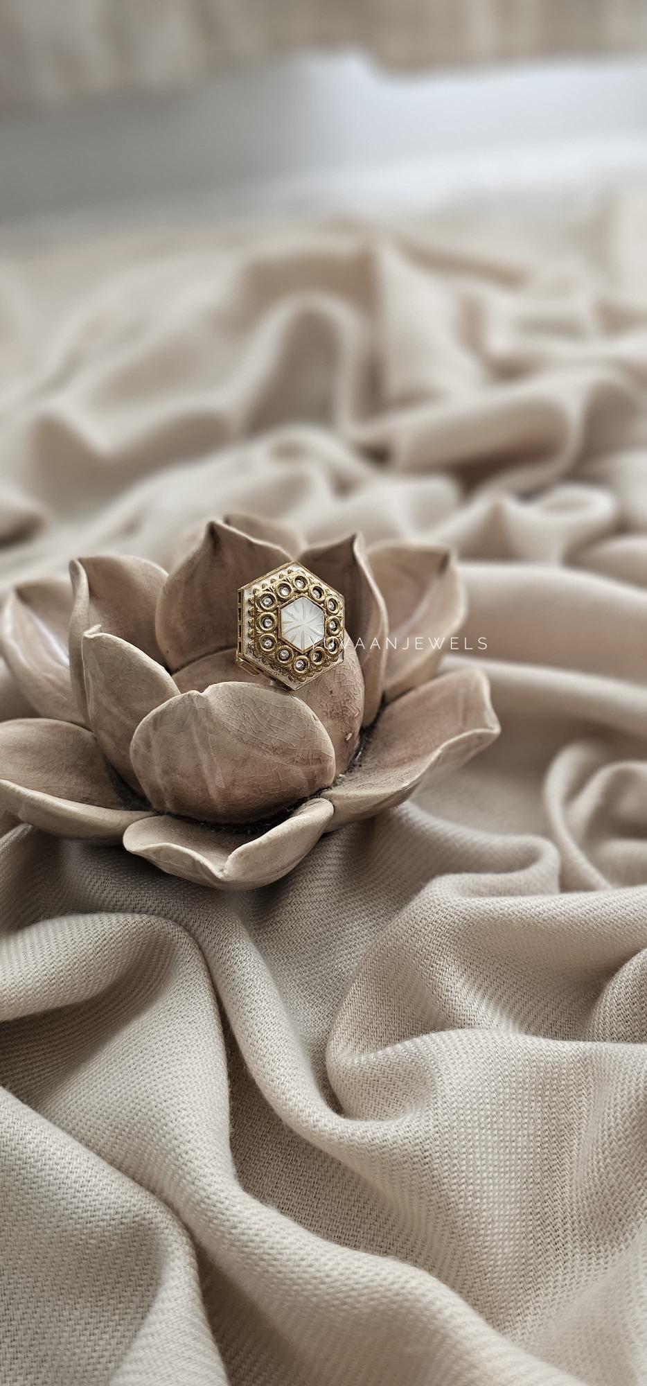 Lucine handcrafted ring Thumbnail