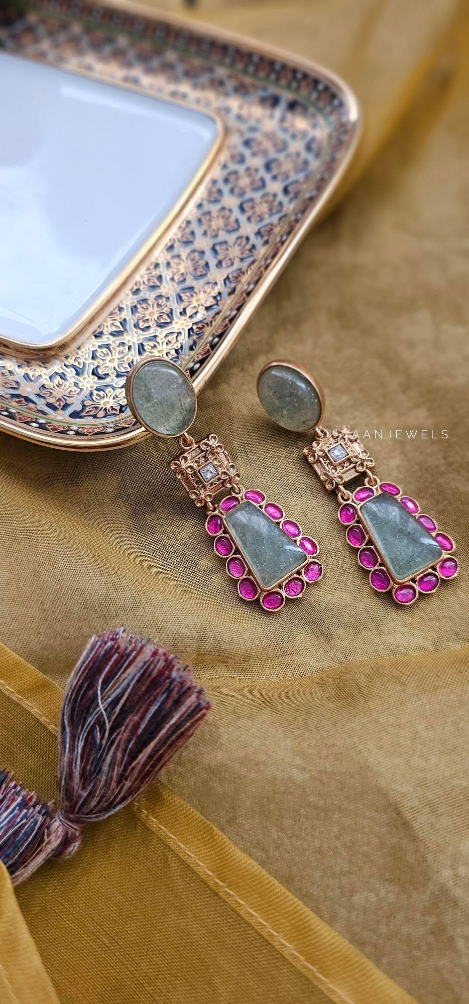 Seyara handcrafted long necklace Thumbnail