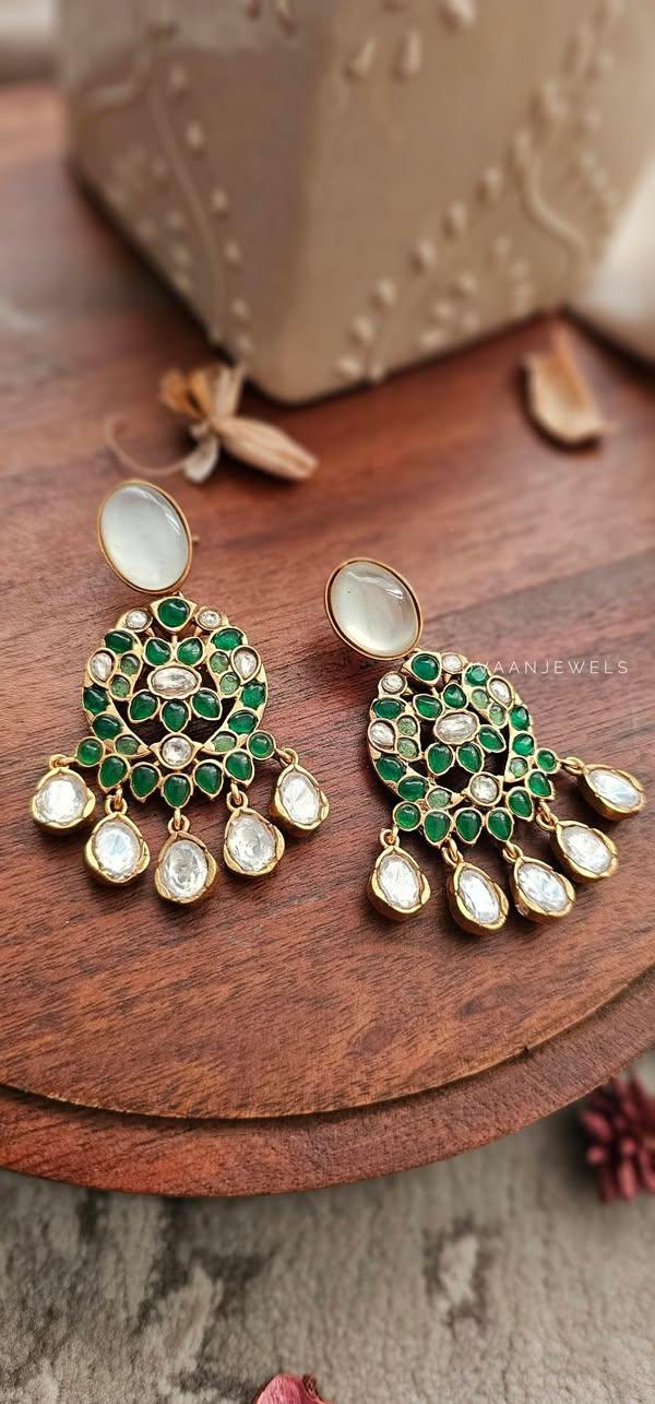 Annora pearl and polki choker Thumbnail