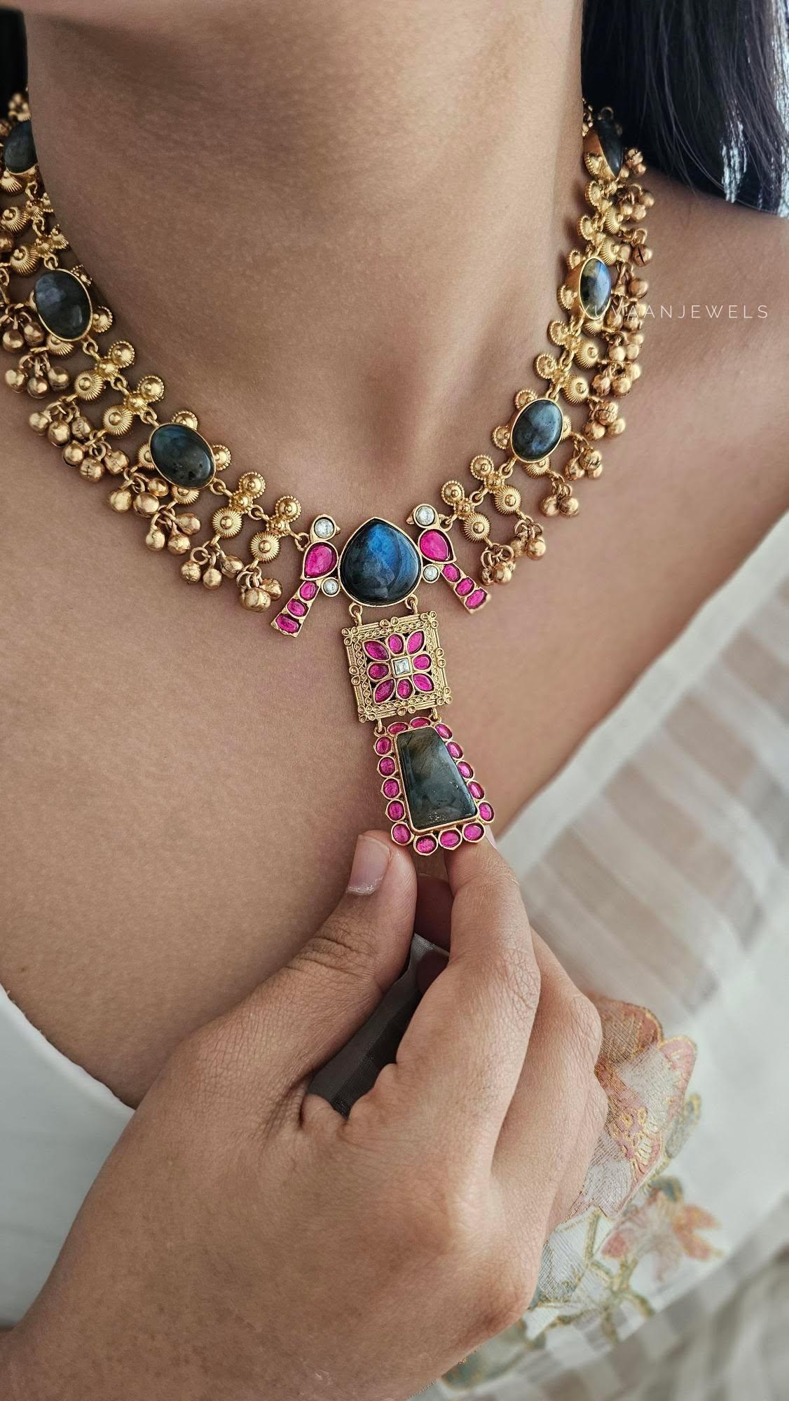 Seyara handcrafted long necklace Thumbnail