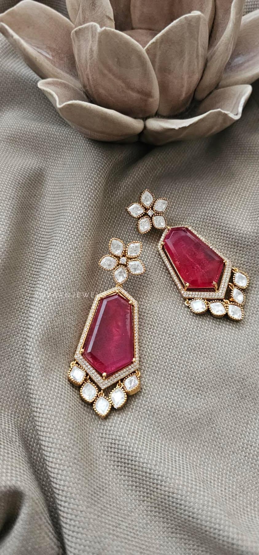 Tashwik quartz and polki earrings Thumbnail