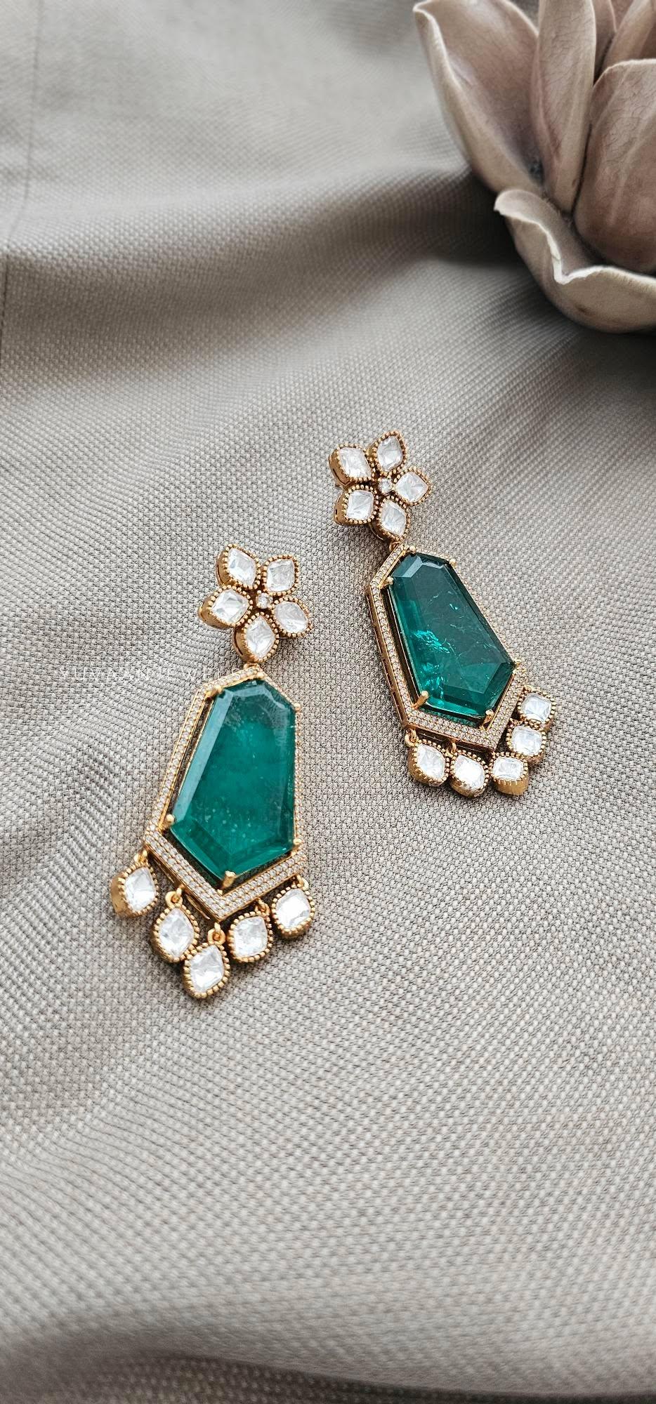 Tashwik quartz and polki earrings Thumbnail