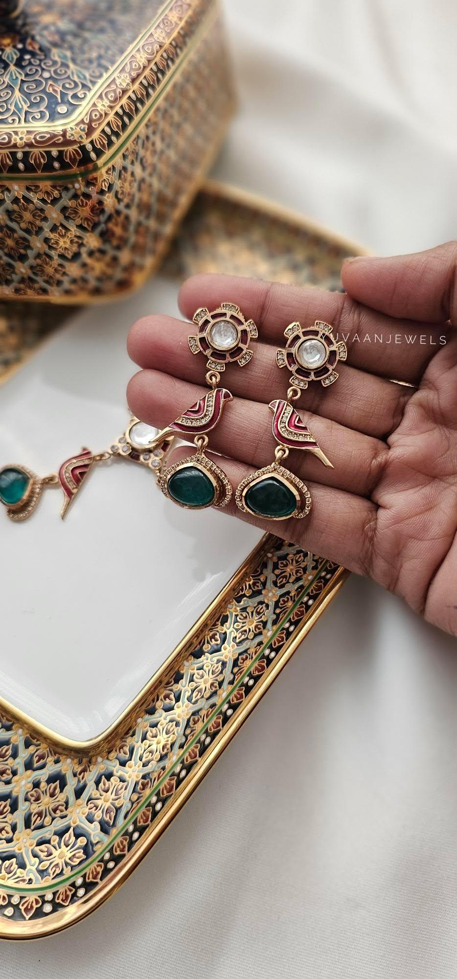 Chidiya delicate polki necklace Thumbnail