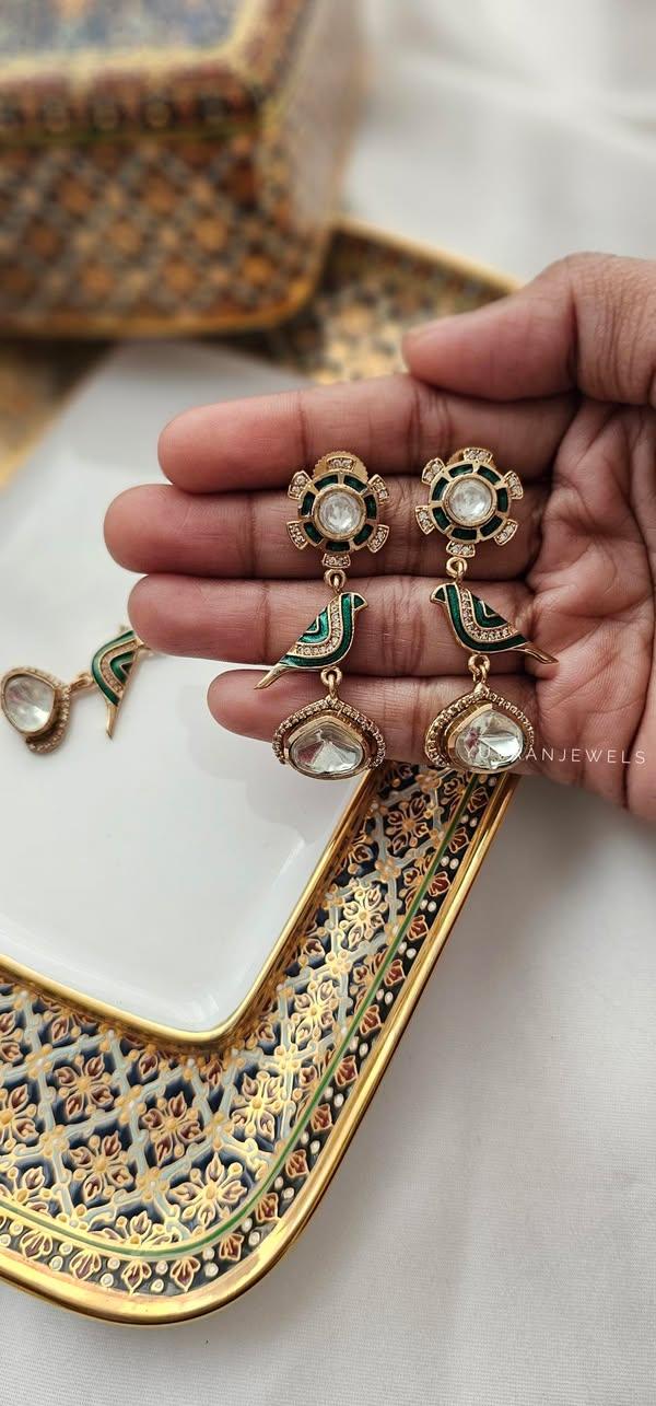 Chidiya delicate polki necklace Thumbnail