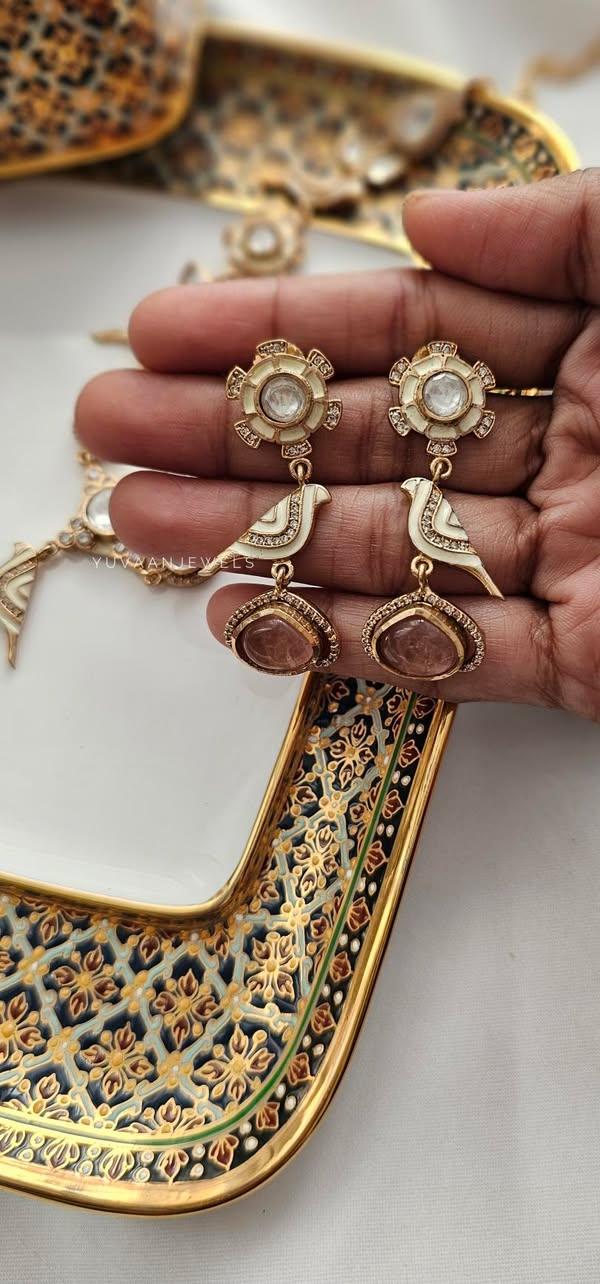 Chidiya delicate polki necklace Thumbnail