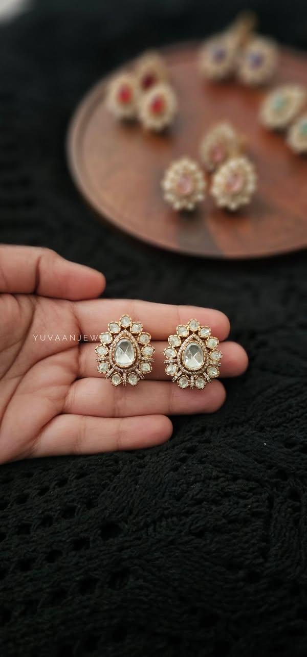 Yara polki studs Thumbnail