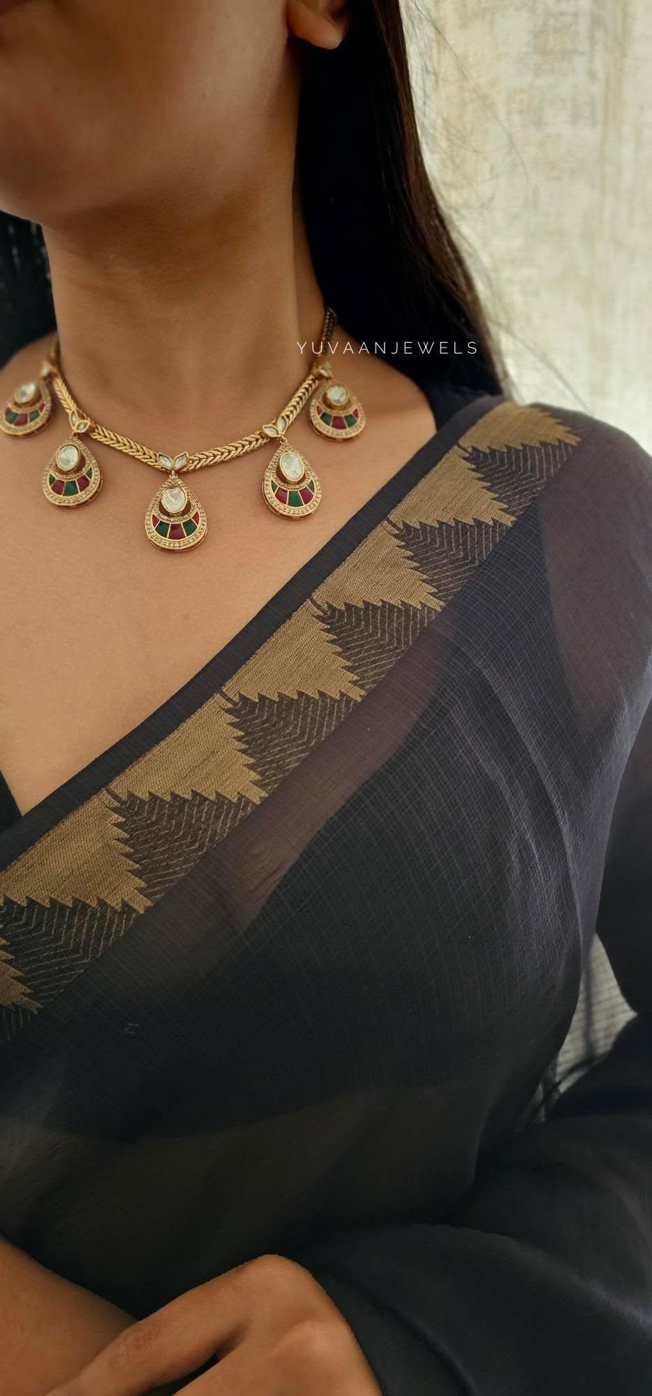 Shanu delicate necklace Thumbnail