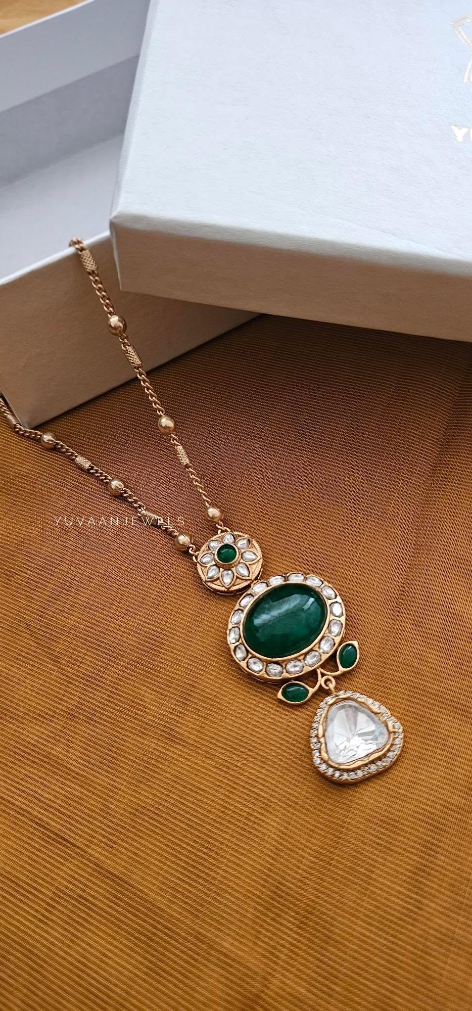 Vashti delicate necklace Thumbnail