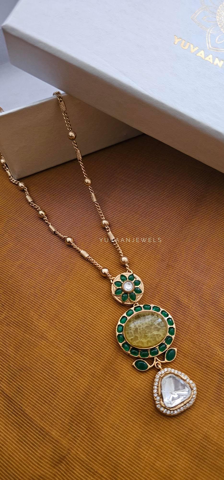 Vashti delicate necklace Thumbnail